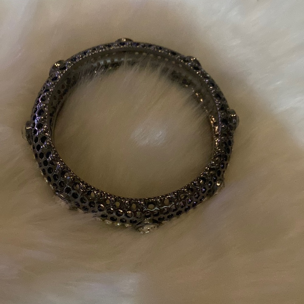 Bracelet - Picture 2 of 6